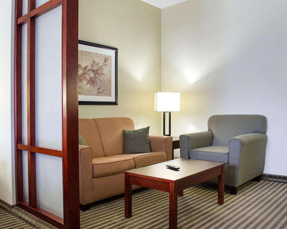 Comfort Suites Greenwood Dış mekan fotoğraf
