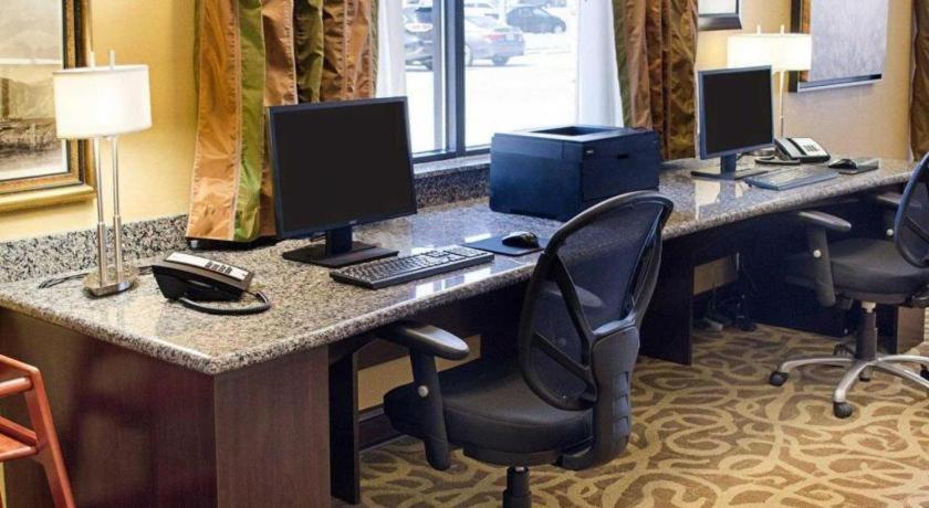Comfort Suites Greenwood Dış mekan fotoğraf